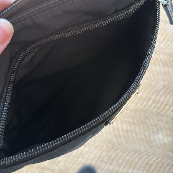 Prada Nylon small crossbody bag. - Picture 6 of 9